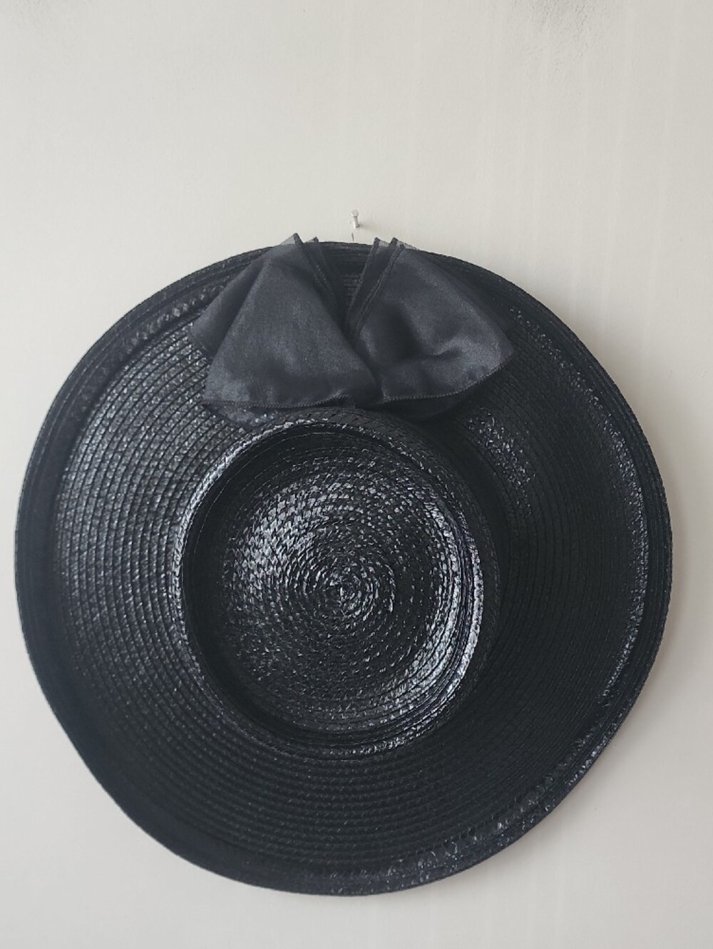 betmar Black Wide-Brim Straw Hat with Bow - Picture 15 of 16